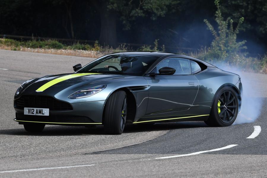  Aston Martin DB11 AMR Signature Edition 2018 года  (UK) (фото 38 из 40)